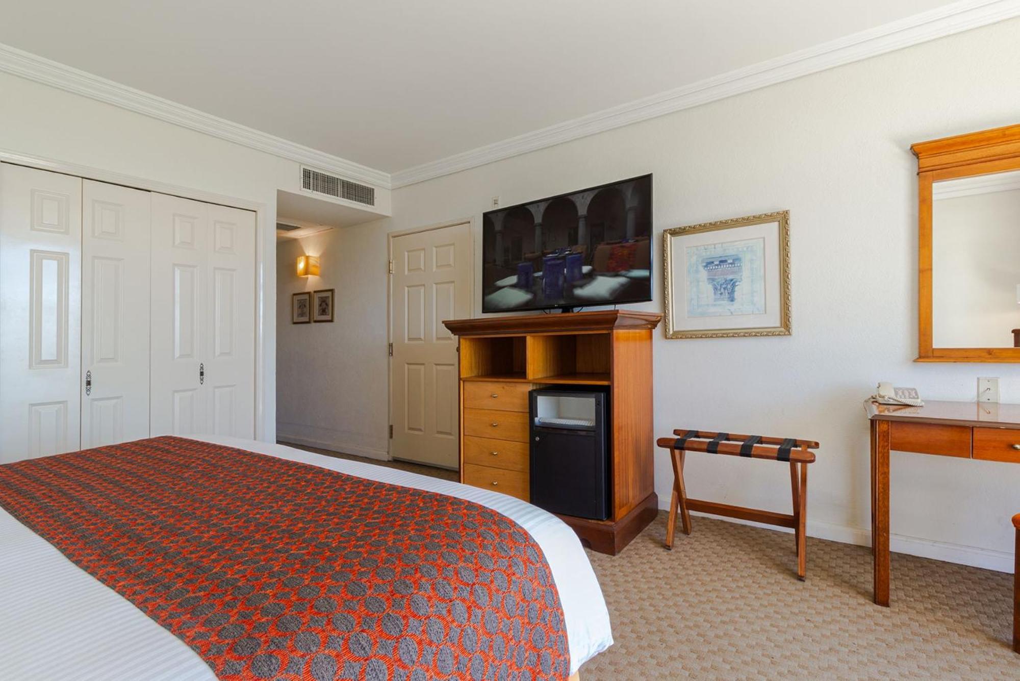Camino Real Puebla Angelopolis Hotel Buitenkant foto A room at the Hilton San Diego Bayfront